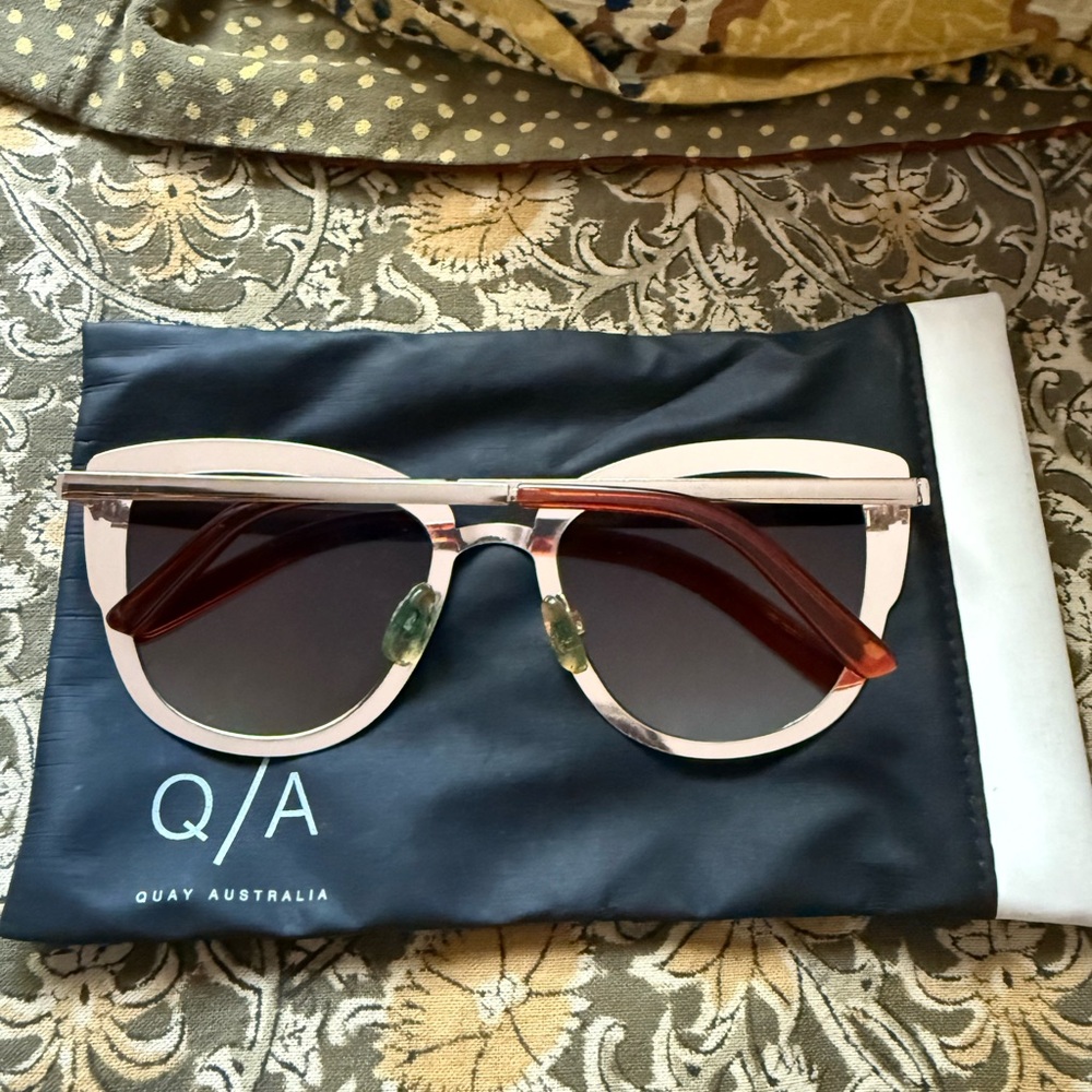 Quay Australia Rose Gold Sunglasses - Picture 5 of 9